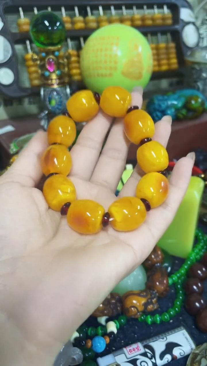 未镶嵌蜜蜡裸石主播推荐主播推荐