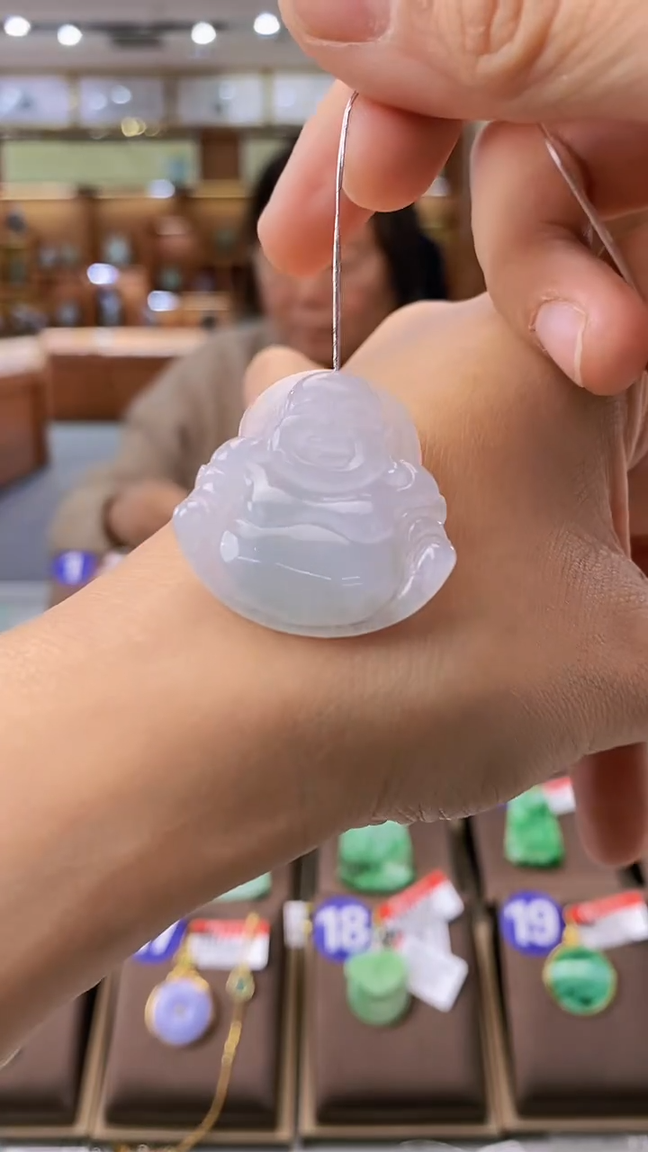 【闪购商品】翡翠颈饰未镶嵌佛公