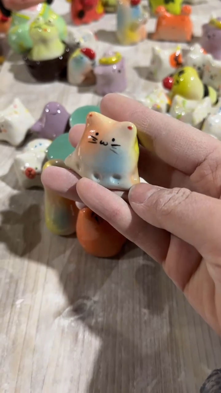 【闪购商品】摆件手工微瑕陶瓷305