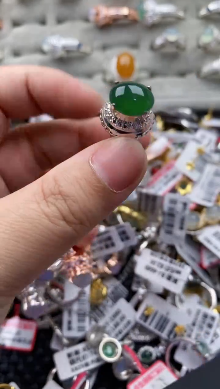 【闪购商品】翡翠戒指未镶嵌33333---63