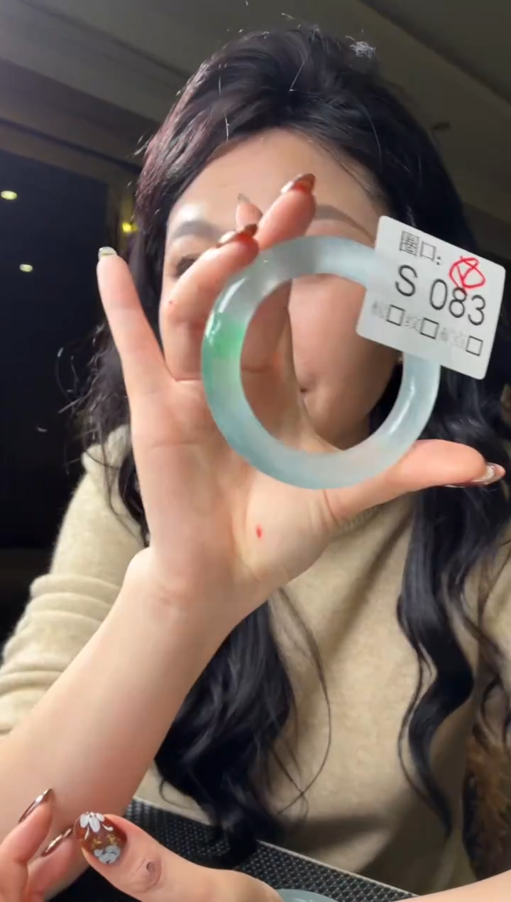 ℒ****然闪购玉石链接一物一拍S083