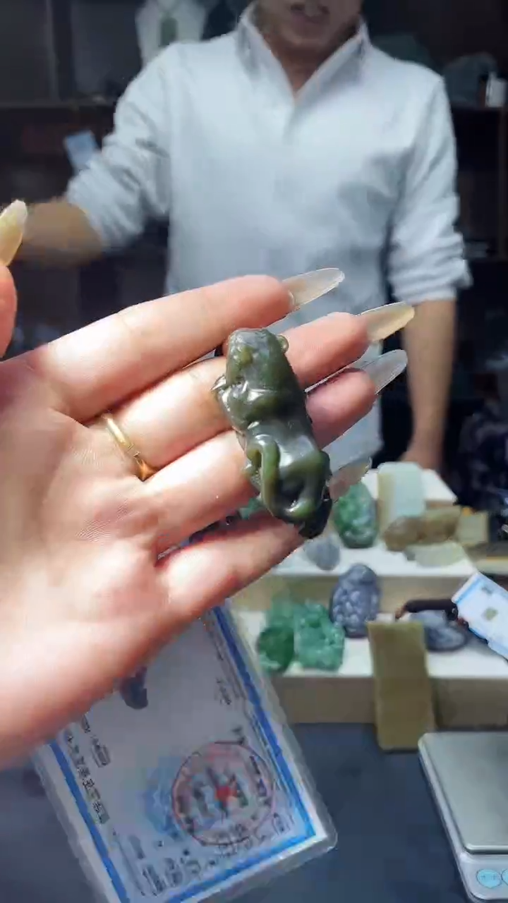 【闪购商品】和田玉颈饰未镶嵌1