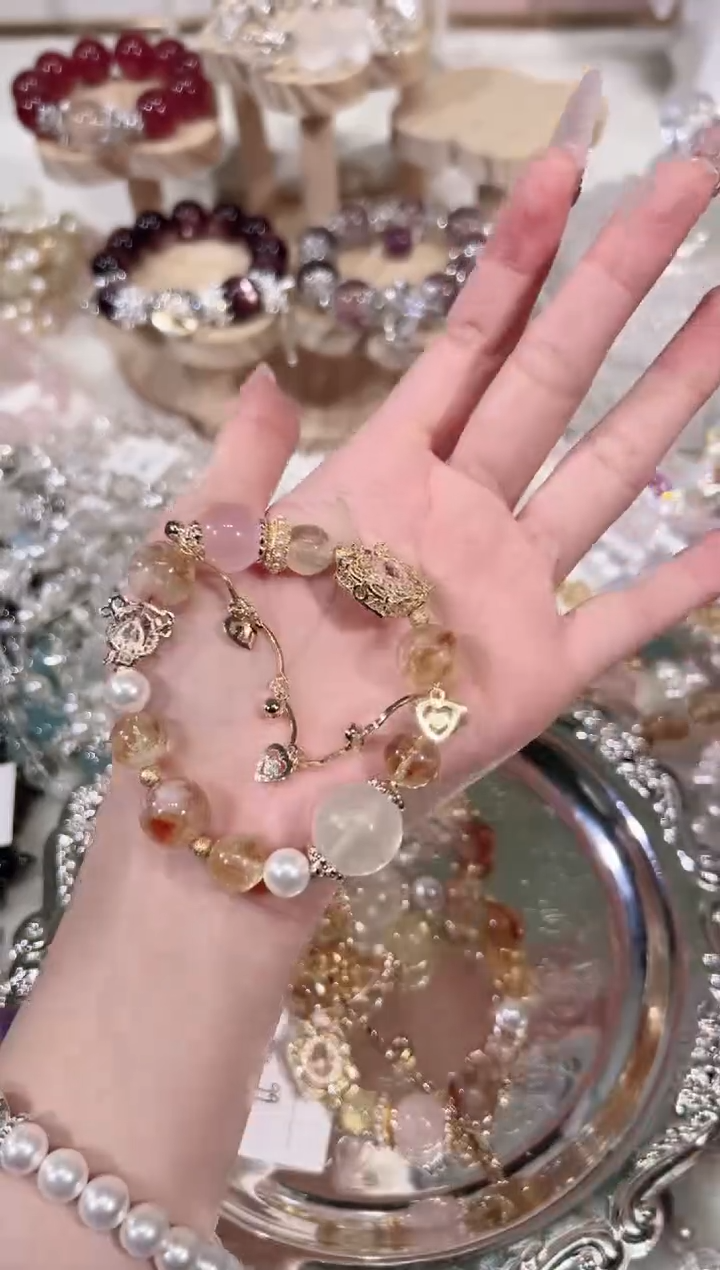 【闪购商品】水晶手链未镶嵌天然水晶默认微瑕 多样性发货发其一