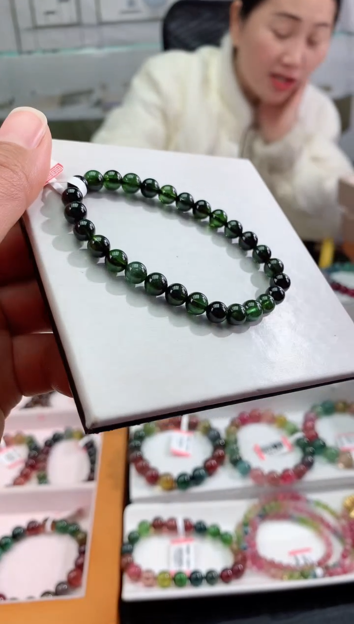 【闪购商品】碧玺手串未镶嵌多样性发一条