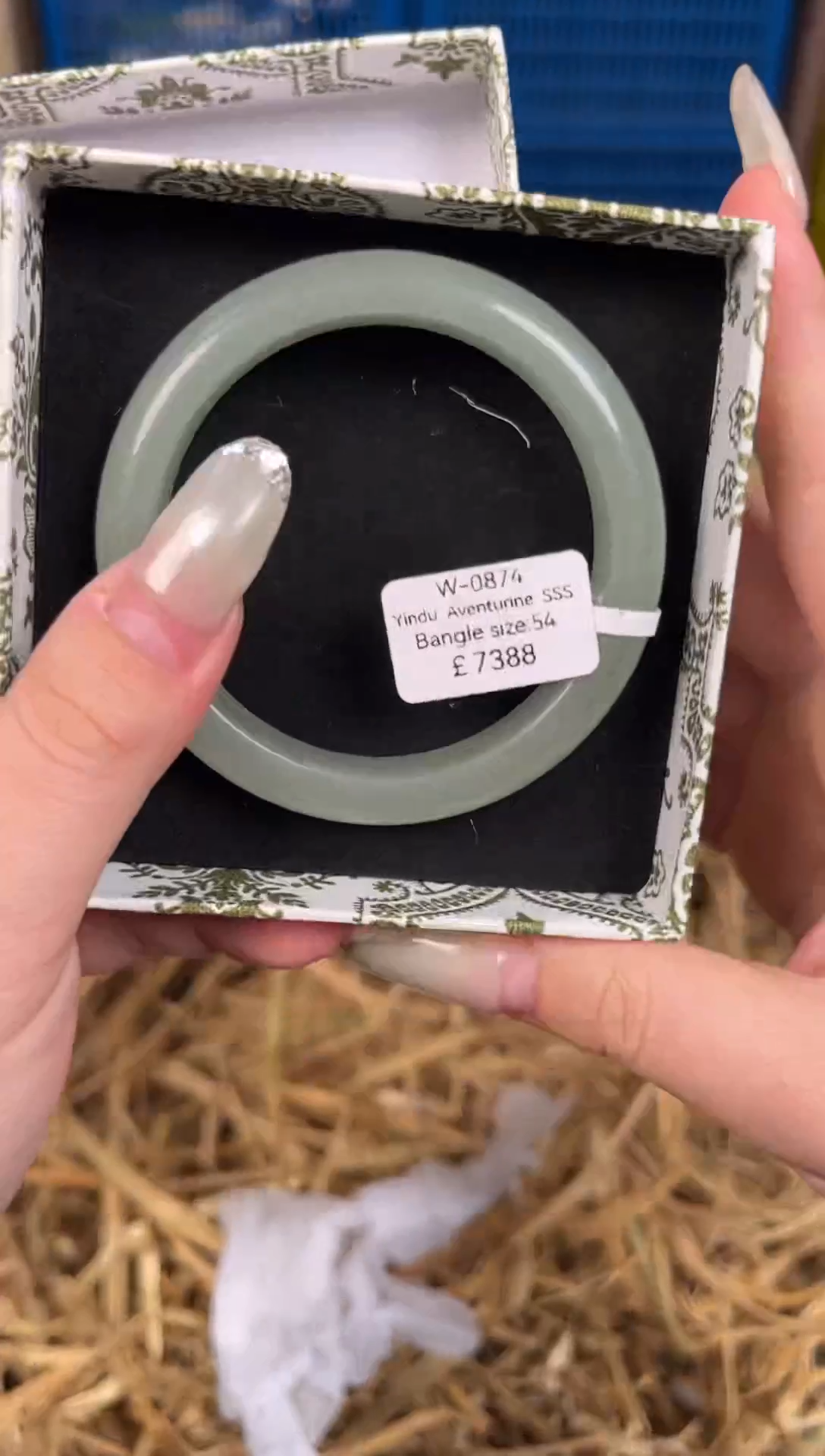 未镶嵌手镯石英质玉W0874