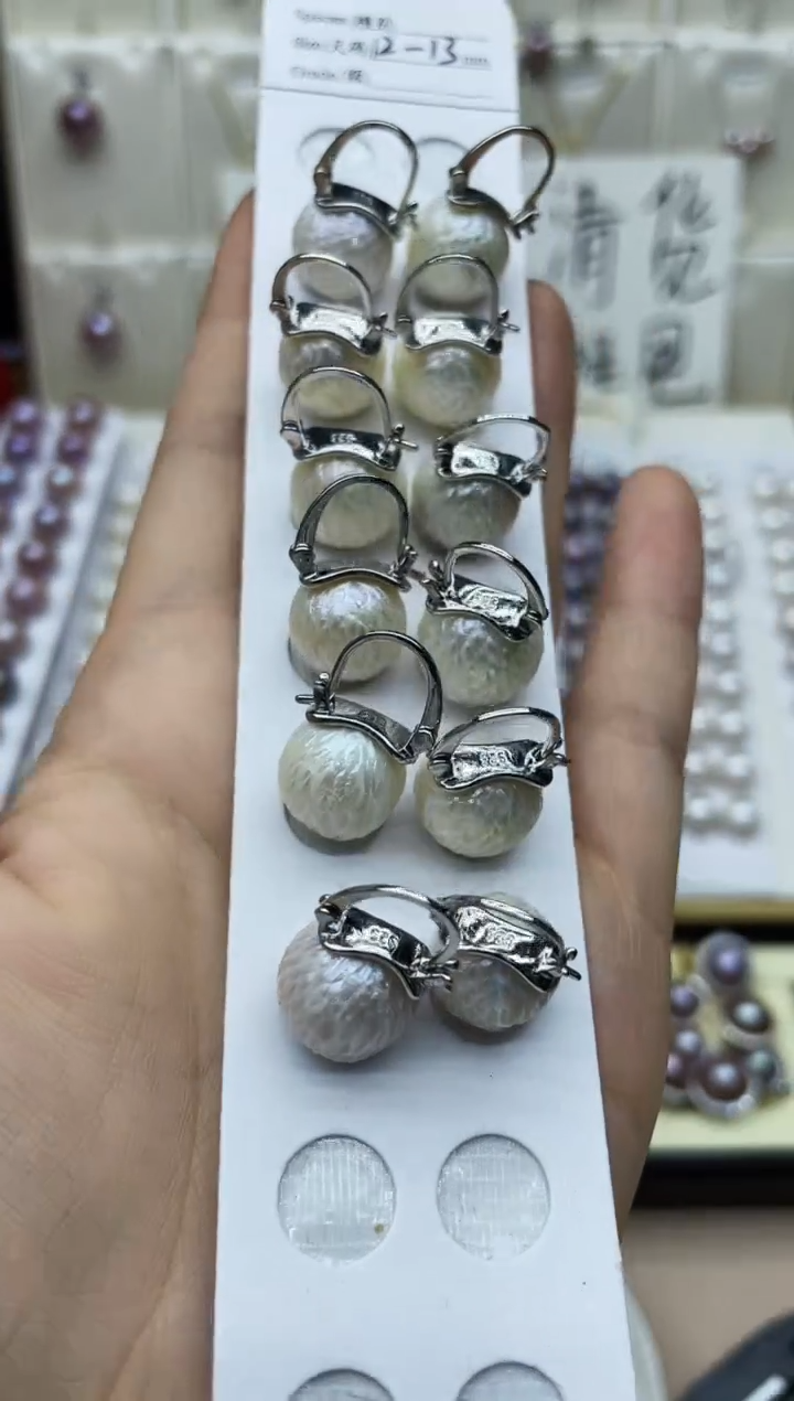 未镶嵌淡水珍珠耳饰耳环多其性发其一