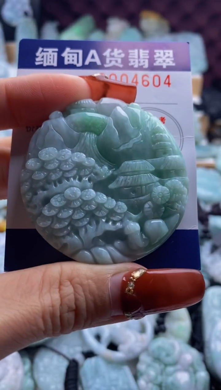 【闪购商品】翡翠吊坠(不含链)未镶嵌1