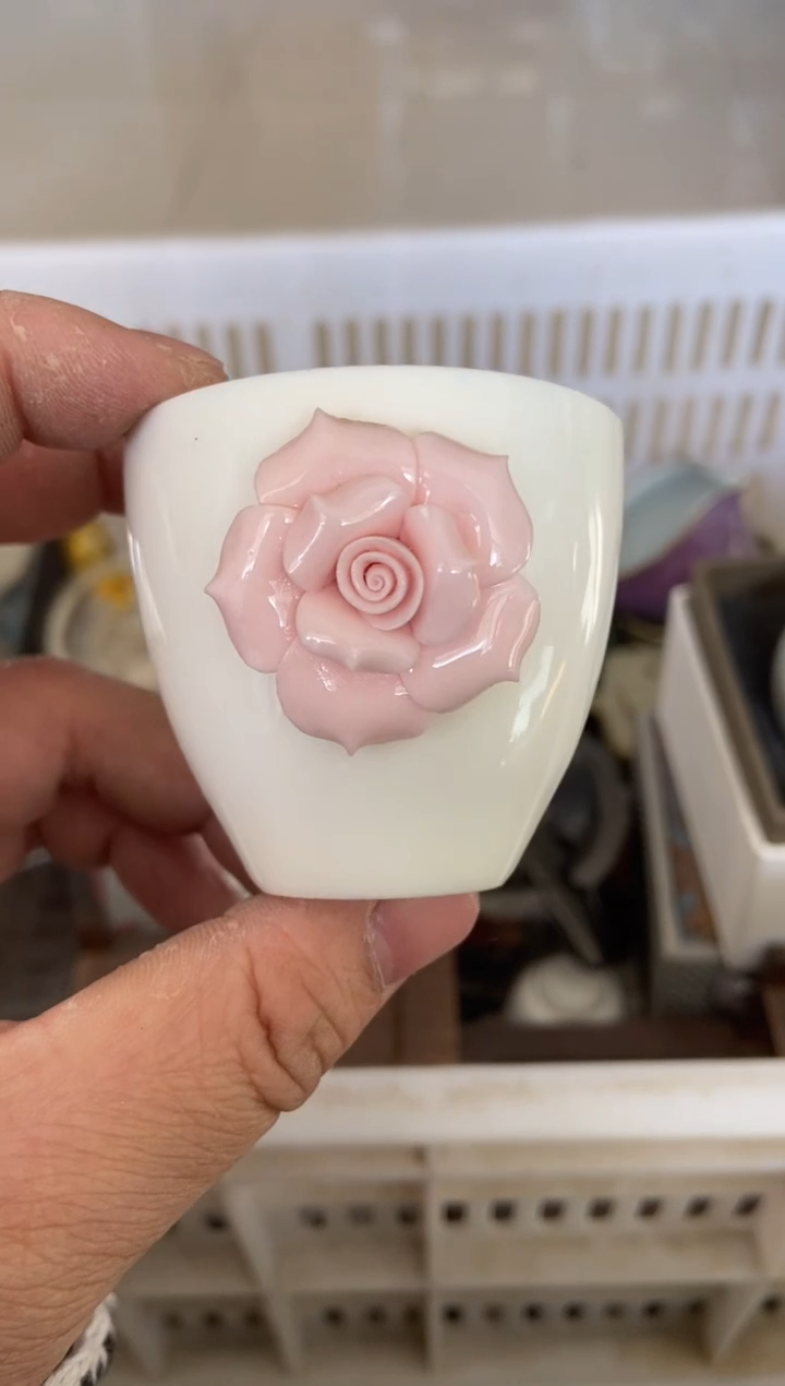 杯子瓷无运费险有瑕疵的摄影的产品有使用过的痕迹有点脏介意勿拍