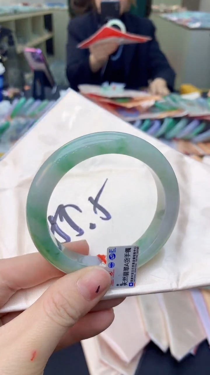 【闪购商品】翡翠手镯未镶嵌0968212922