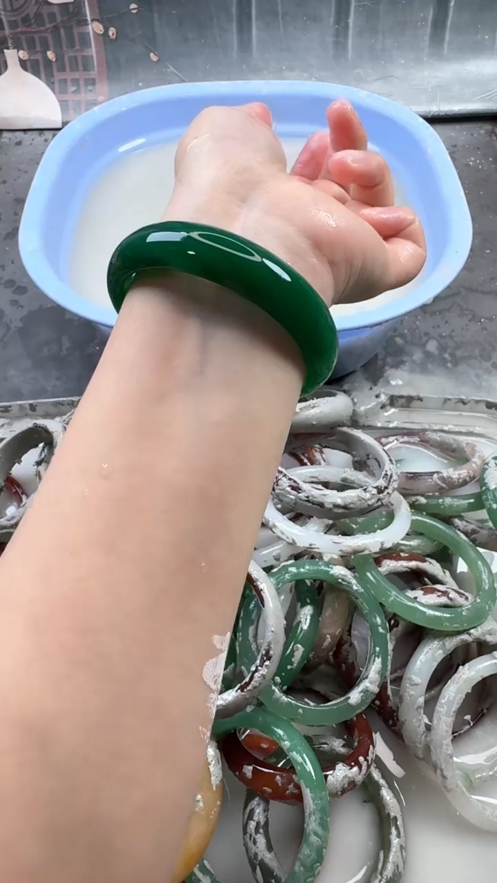 【闪购商品】玛瑙/玉髓手镯未镶嵌66