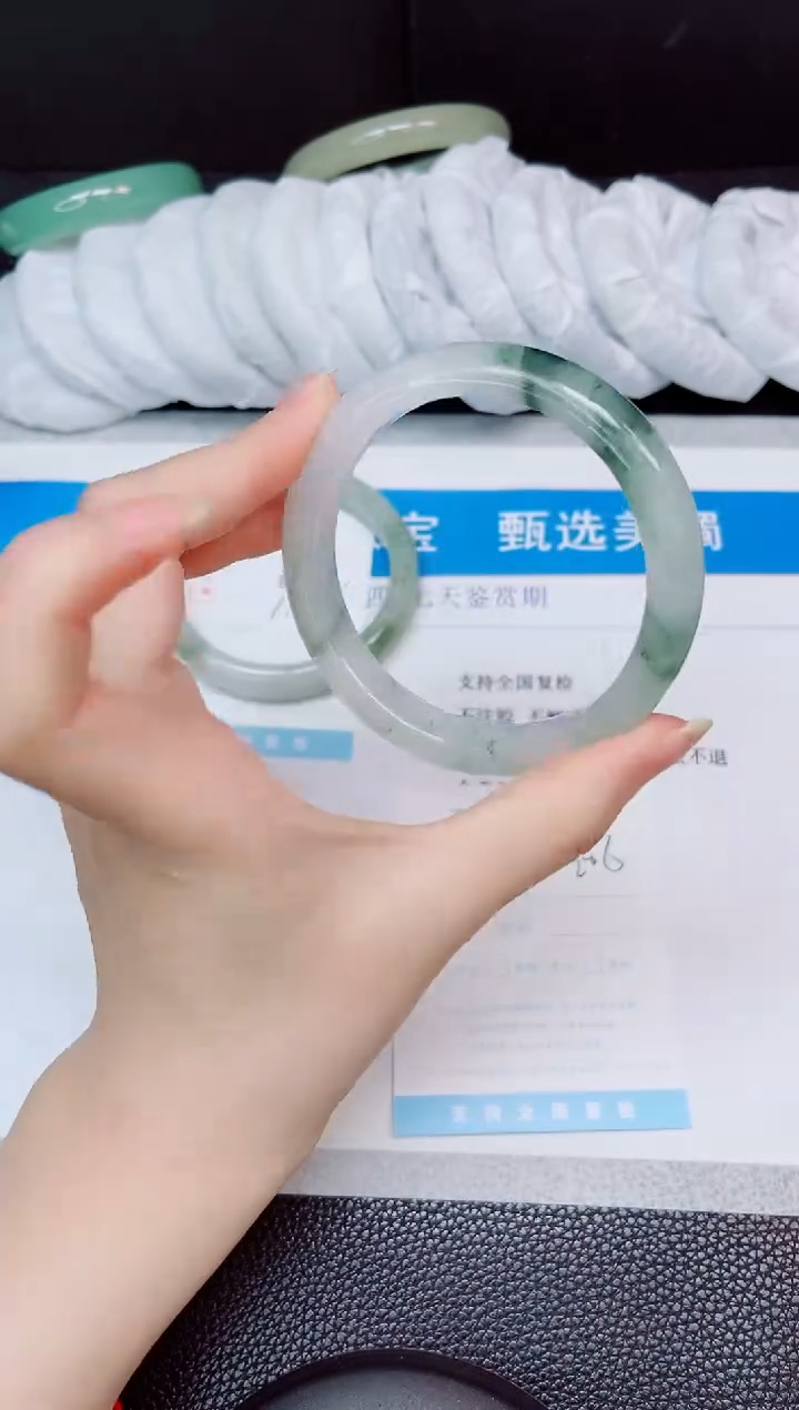 石英质玉手镯未镶嵌206-60.8