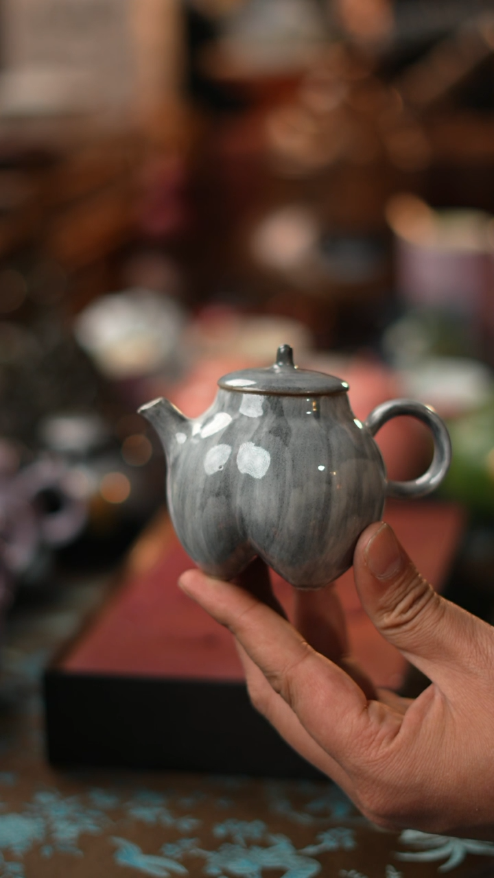 【闪购商品】白粉引泡茶壶屁桃
