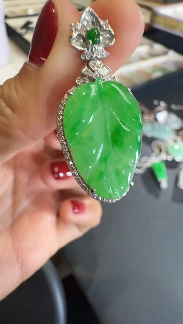 吊坠(不含链)18K金镶嵌翡翠【源头工厂】钻石镶嵌