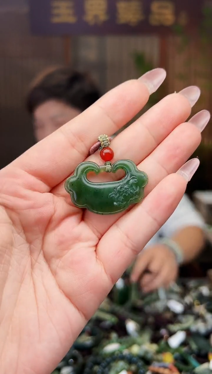 【闪购商品】和田玉颈饰未镶嵌多样性发一