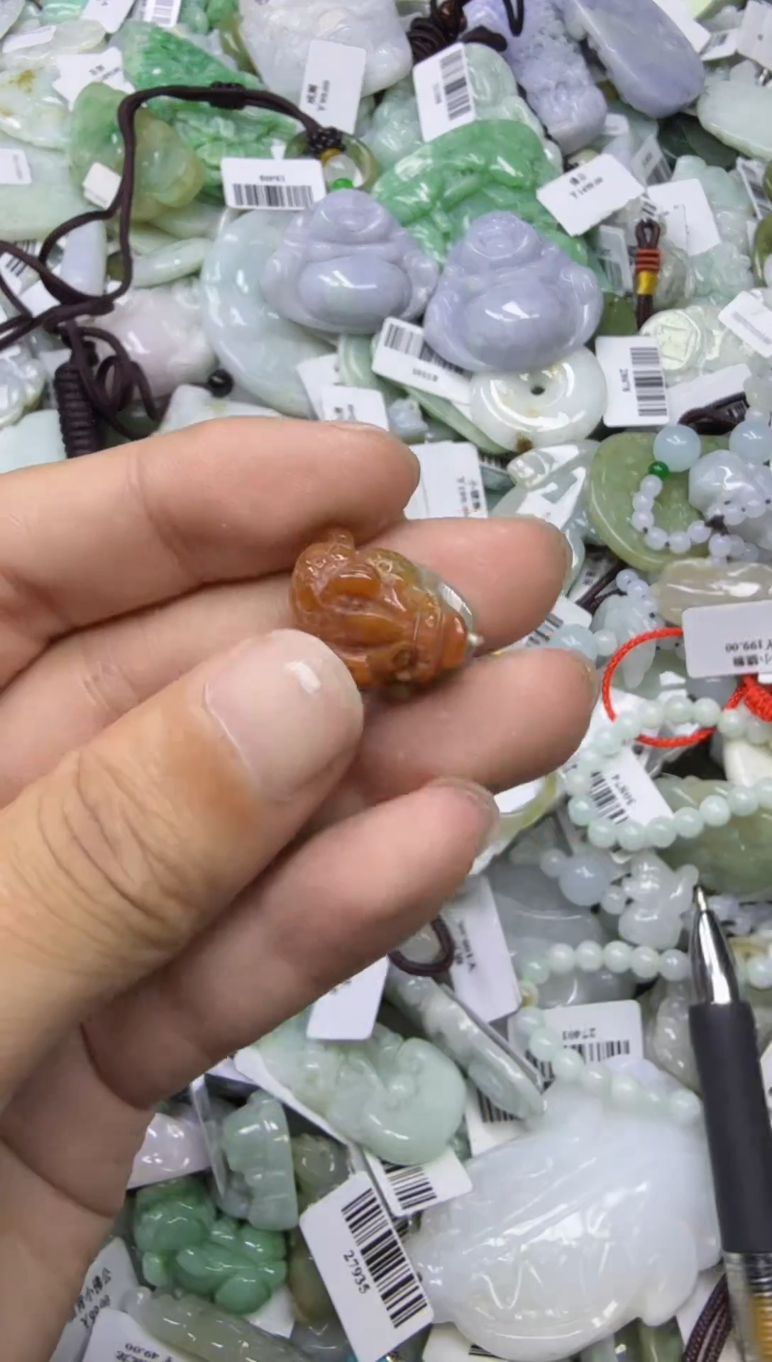 【闪购商品】翡翠颈饰未镶嵌00018138