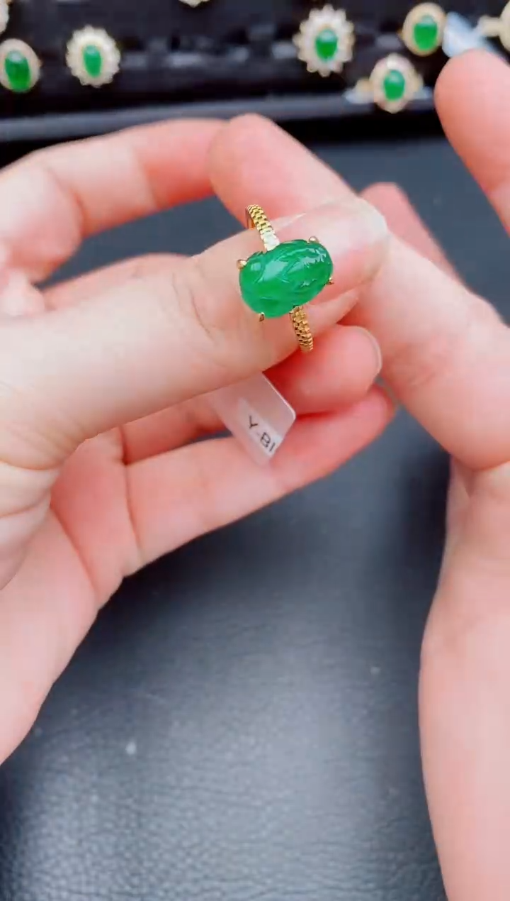 【闪购商品】翡翠戒指银S925镶嵌天然a货翡翠255