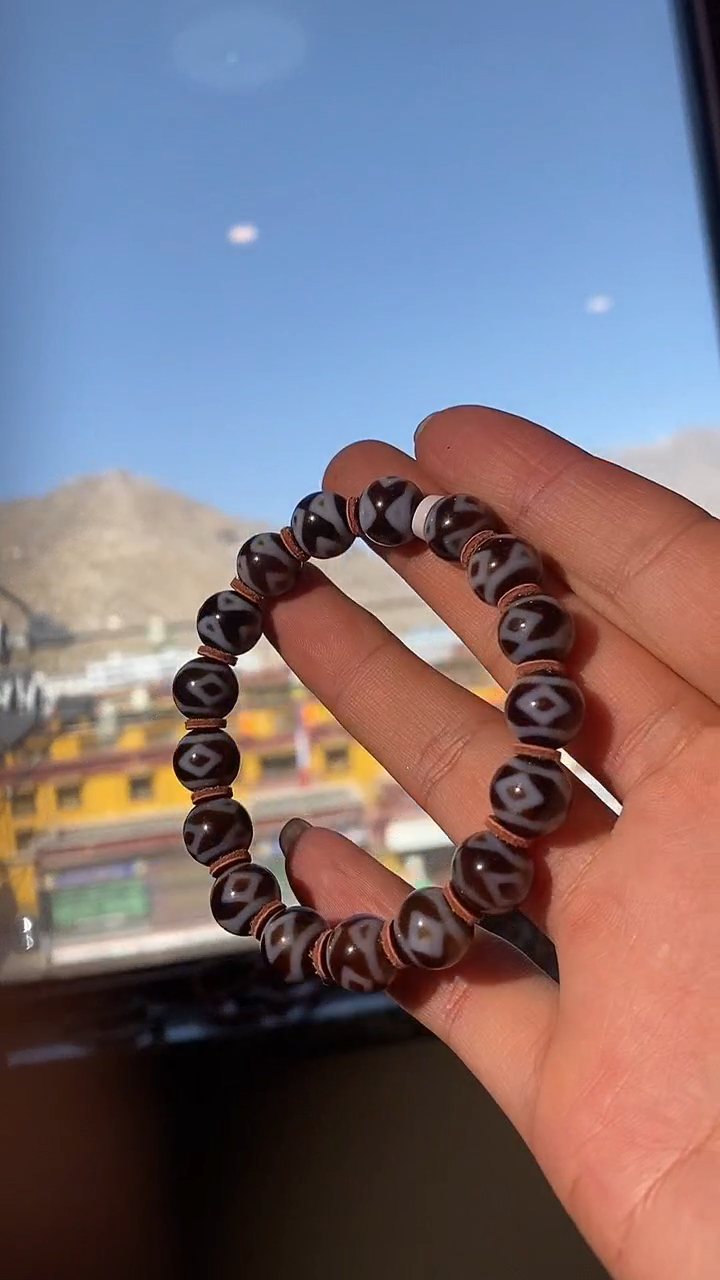 【闪购商品】玛瑙/玉髓手串未镶嵌多样性发一
