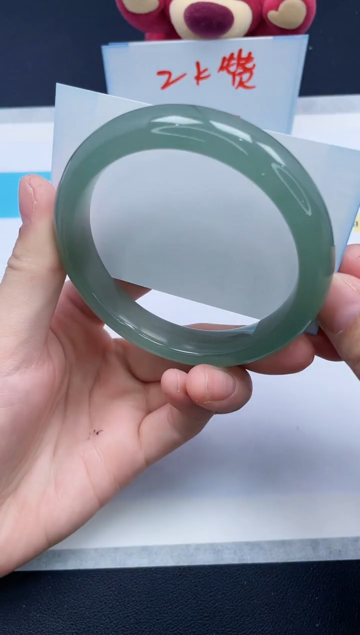 【闪购商品】石英质玉手镯未镶嵌28/62