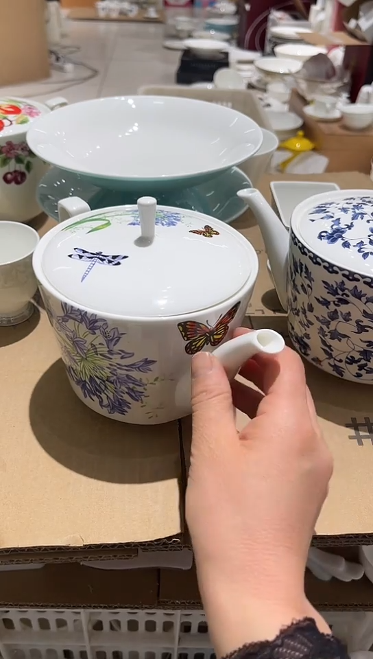 骨瓷隆达骨瓷茶壶1个