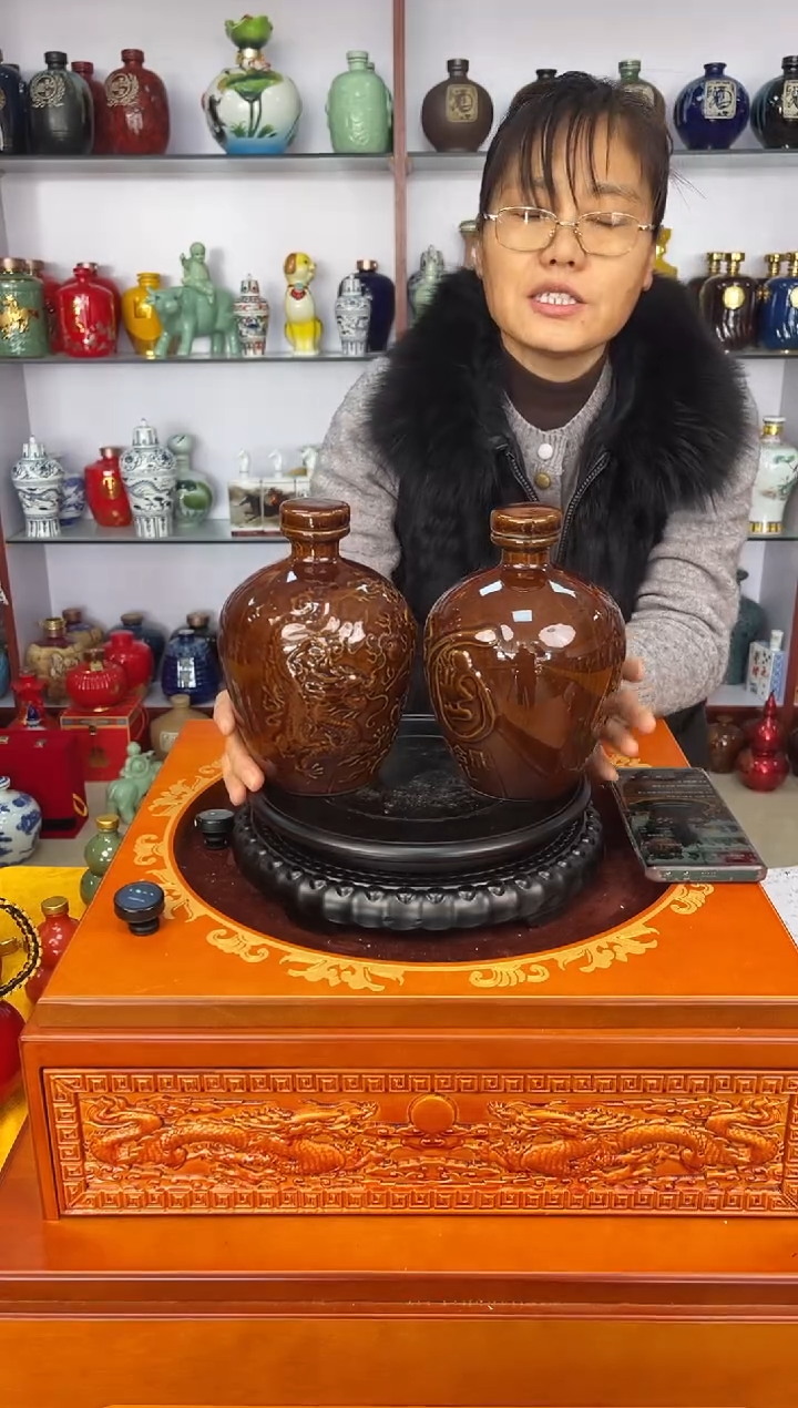 瓶瓷   2斤装酱色龙凤瓶2个    陶瓷空酒坛