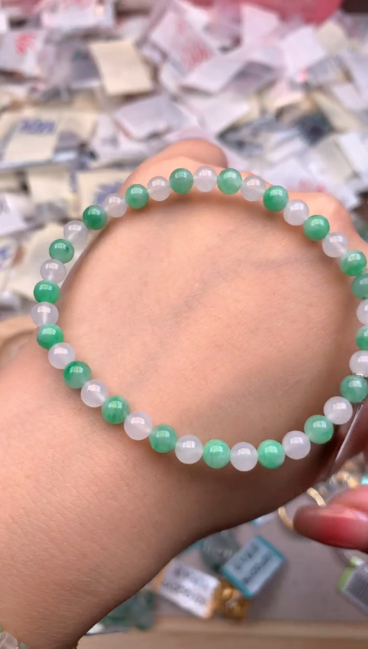 未镶嵌挂件翡翠一