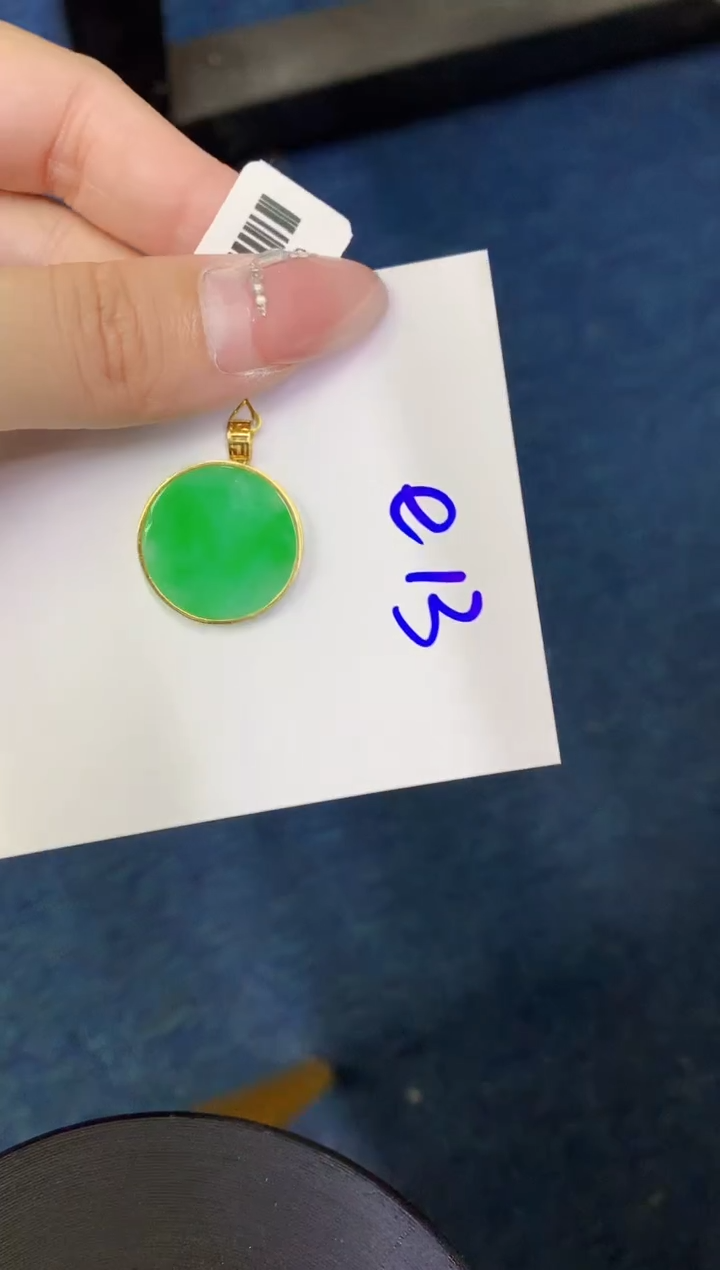 【闪购商品】翡翠颈饰18K金镶嵌000000000000