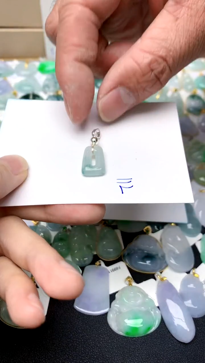 【闪购商品】翡翠颈饰合金112 天然A货翡翠