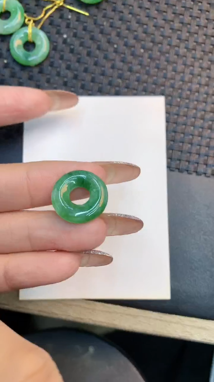 颈饰未镶嵌翡翠11