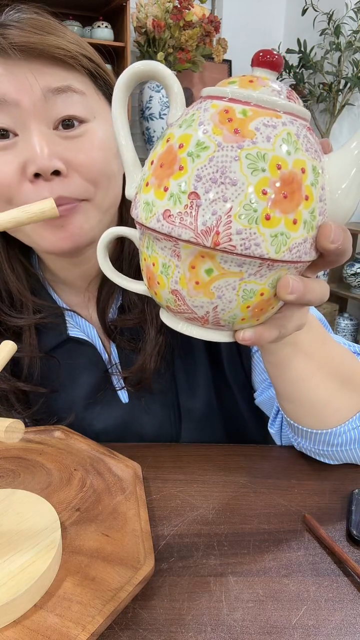 陶粉色花花子母壶