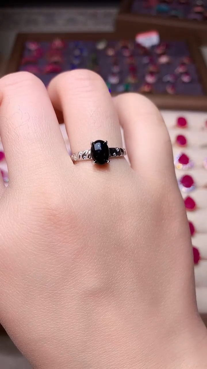 【闪购商品】蓝宝石戒指银S925镶嵌000000