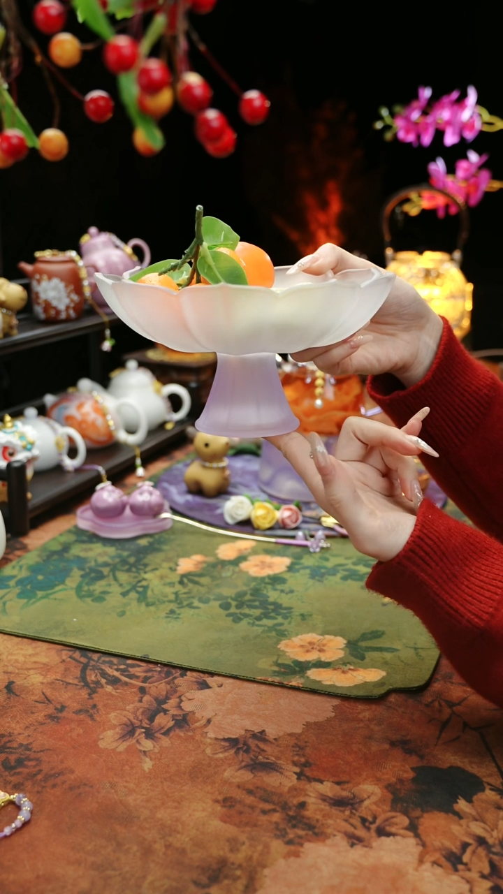 【闪购商品】粉紫色高足果蝶点心盘