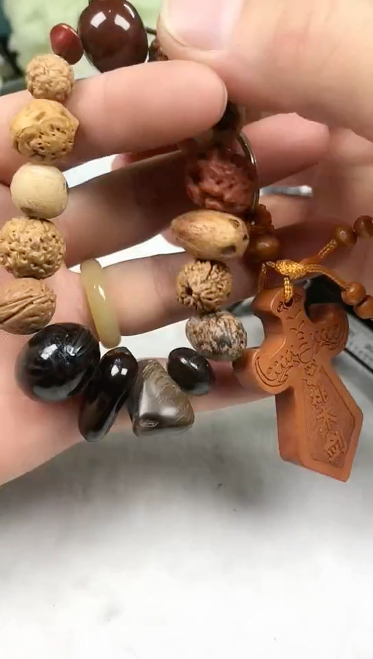 【闪购商品】小叶紫檀手串/手链一对