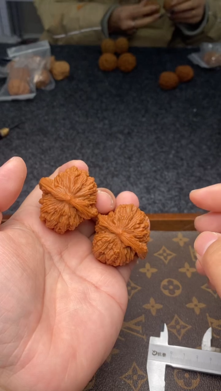 把件文玩核桃B294号41尺四座楼