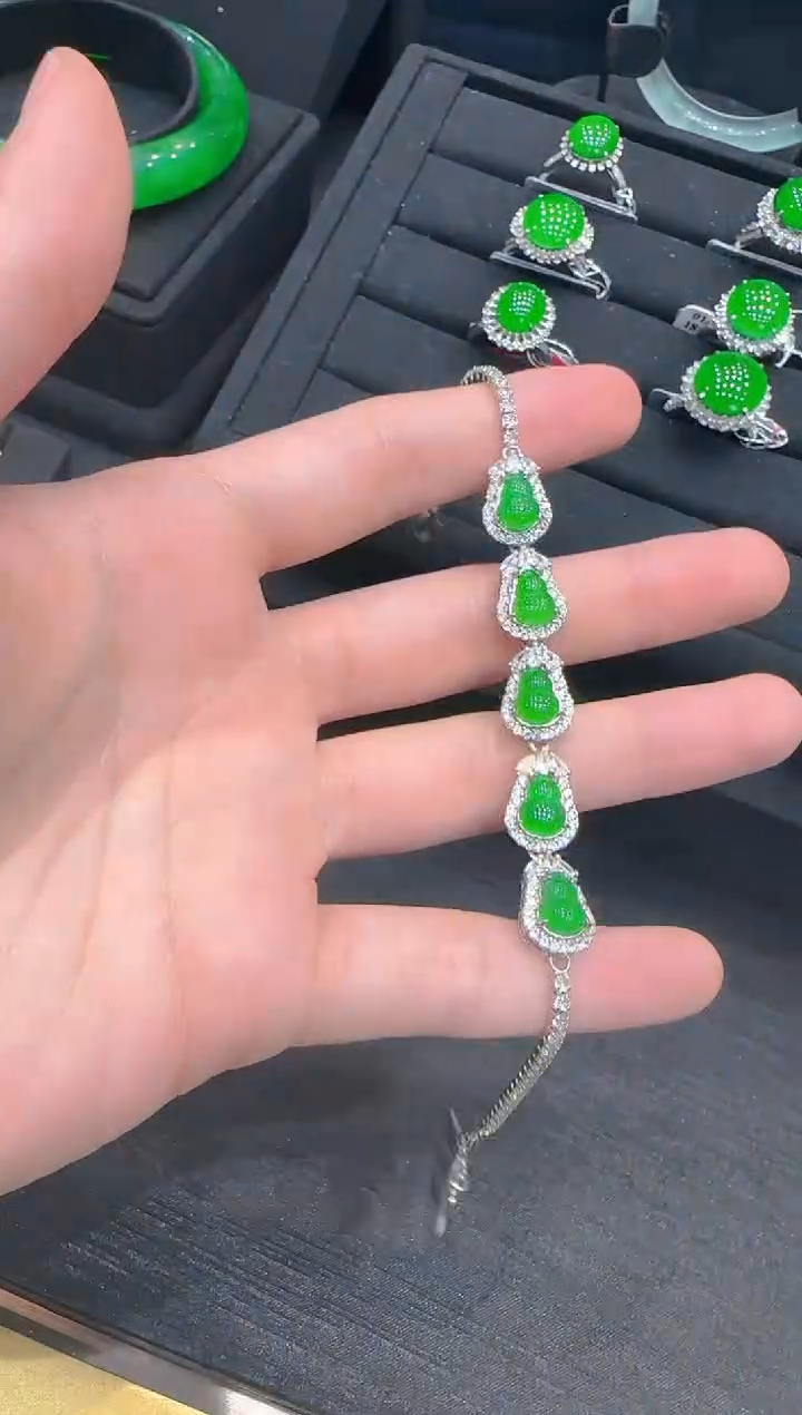 【闪购商品】翡翠手链银S925镶嵌天然翡翠A货多样性发一件