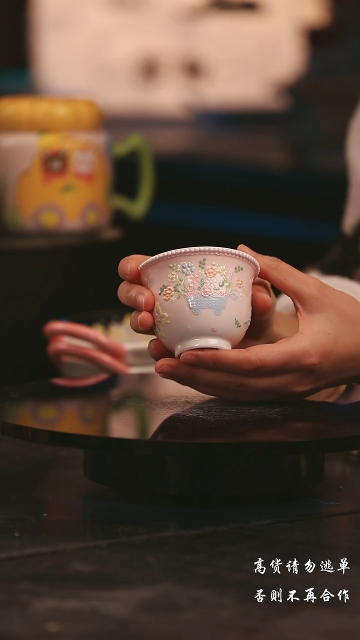 陶瓷景德镇可爱设计师款陶瓷 