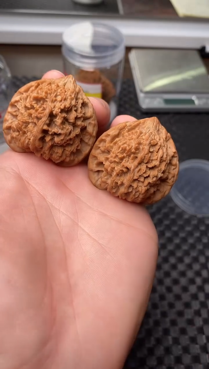 把件文玩核桃全品满天星40-41尺