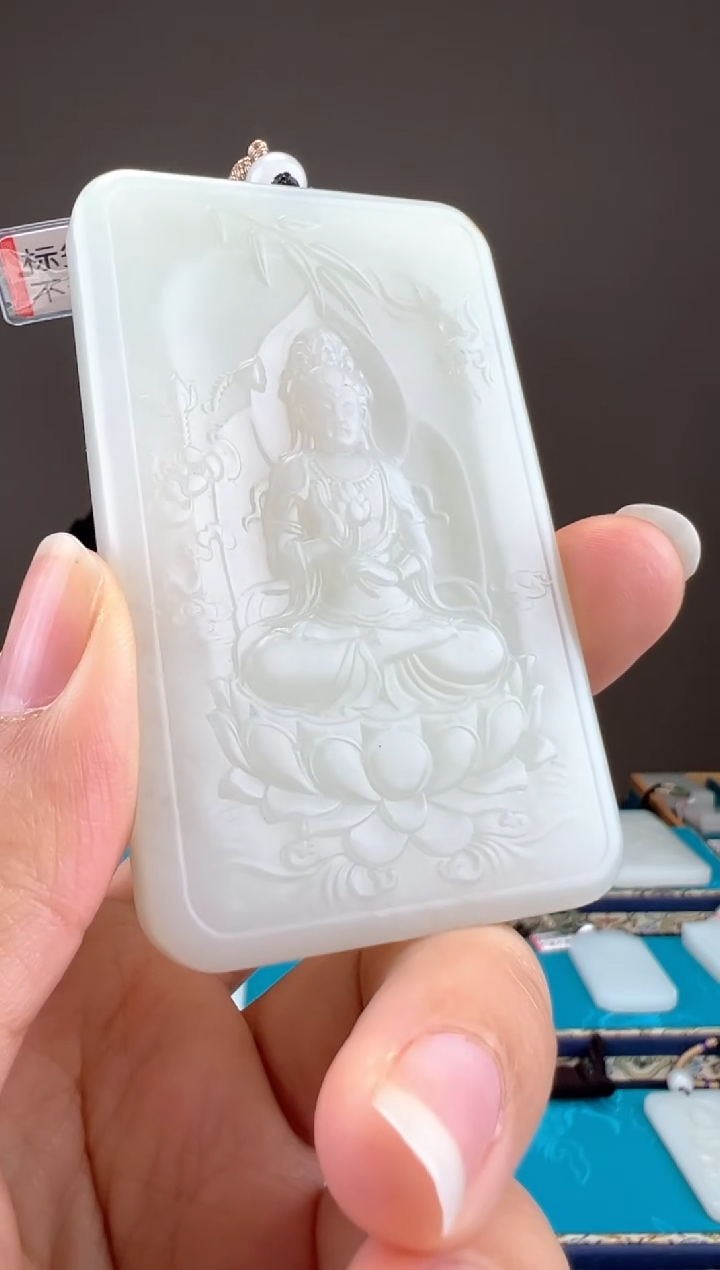 【闪购商品】和田玉颈饰未镶嵌1