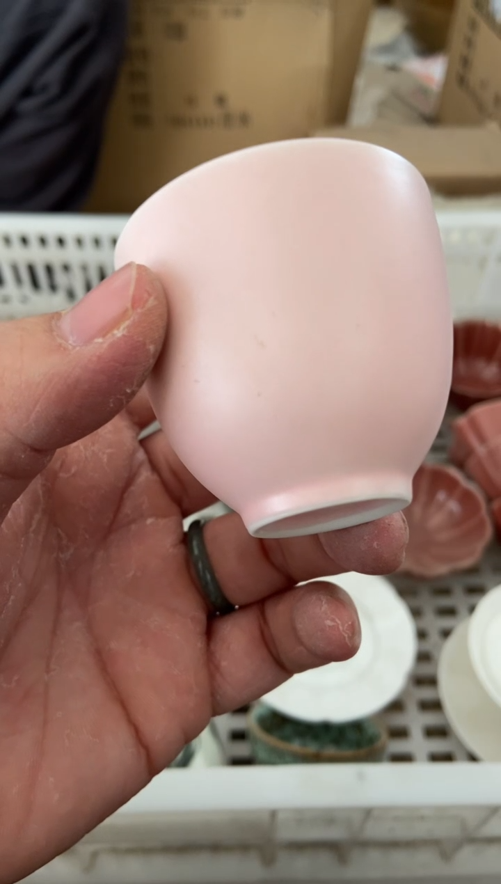 杯无运费险有瑕疵的摄影的产品有使用过的痕迹有点脏介意勿拍