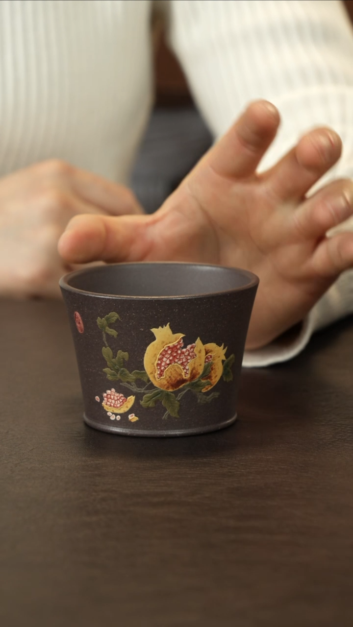 【闪购商品】紫砂茶杯直播福利天青主人杯泥绘石榴