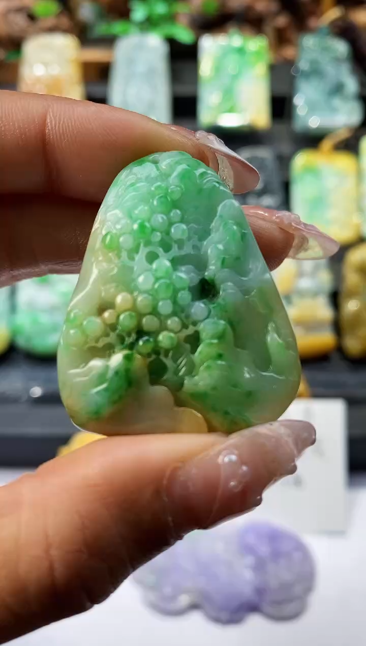 【闪购商品】定制翡翠未镶嵌翡翠A货一物一证