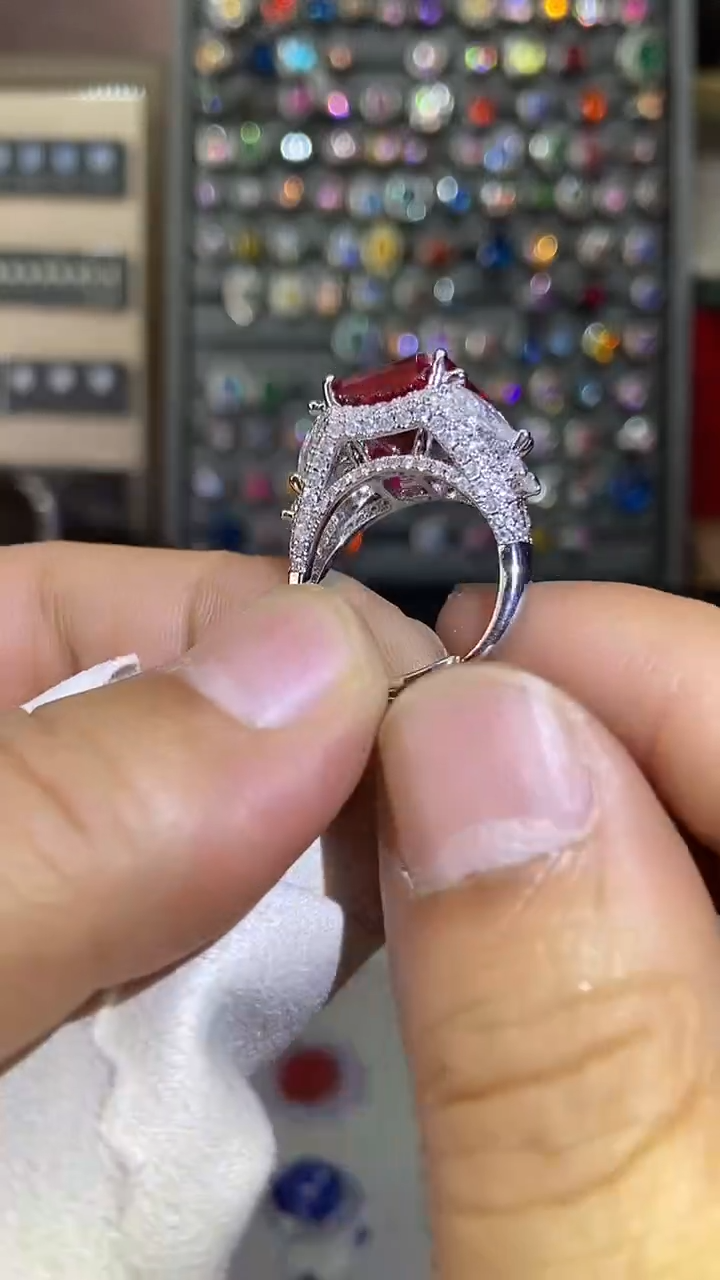 2红宝石（处理）戒指B12.12-135