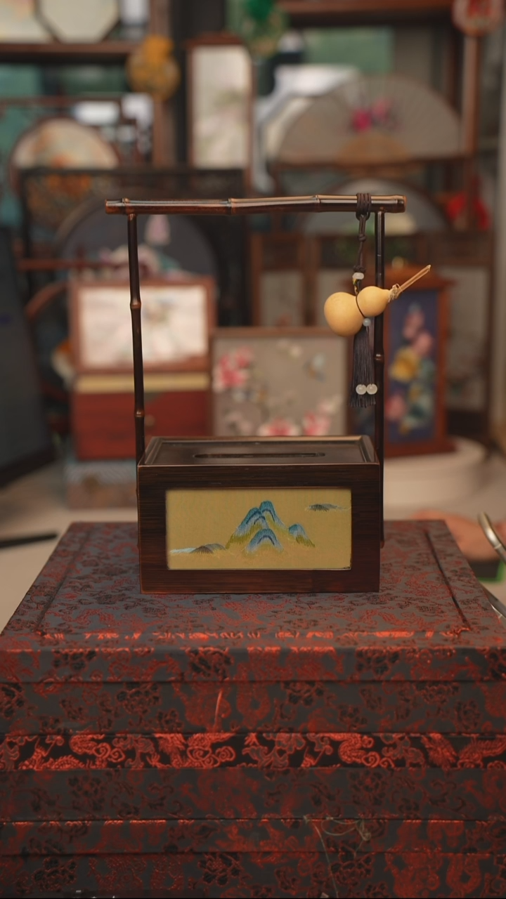 扇子纸巾盒 紫竹手柄 宽度18CM 高度30CM