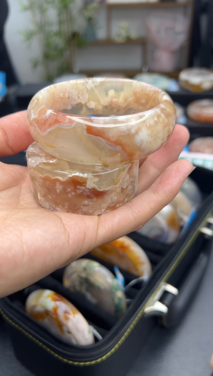 【闪购商品】石英质玉手镯未镶嵌A172(60圈赠送镯心)