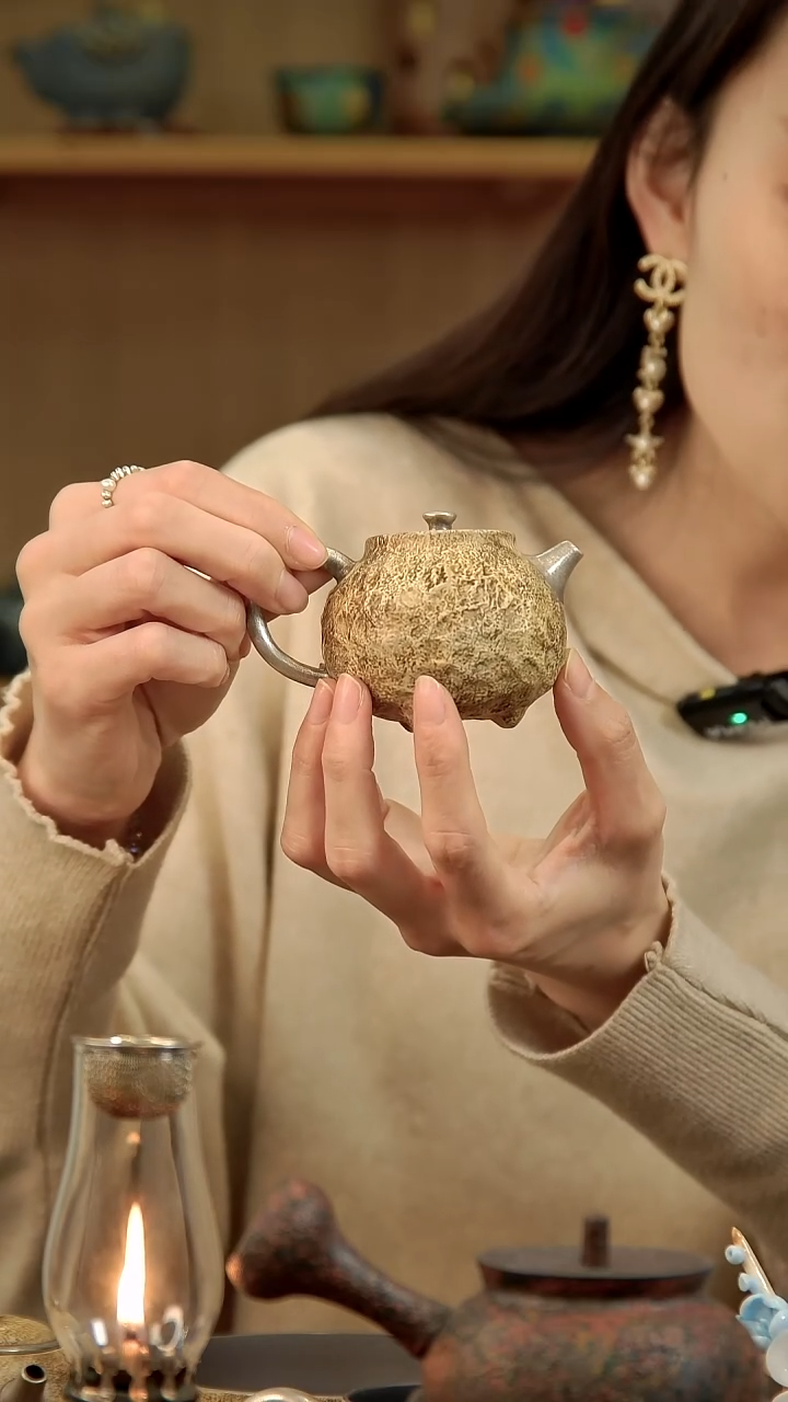 言野手作 粉引仿古三足壶