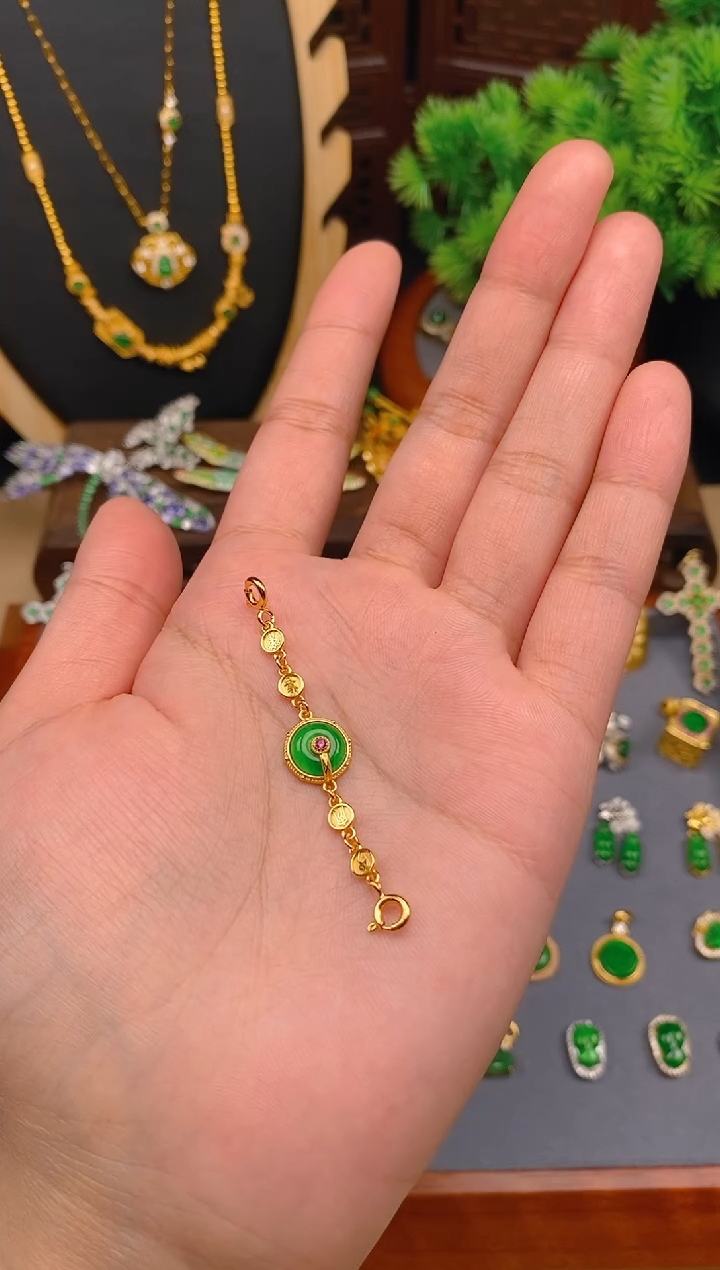 【闪购商品】翡翠吊坠(不含链)银S925镶嵌平安扣延长链