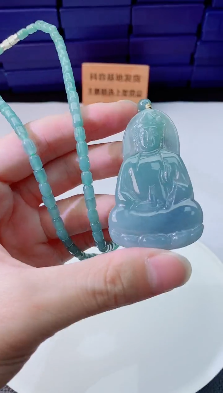 翡翠未镶嵌颈饰1111111111