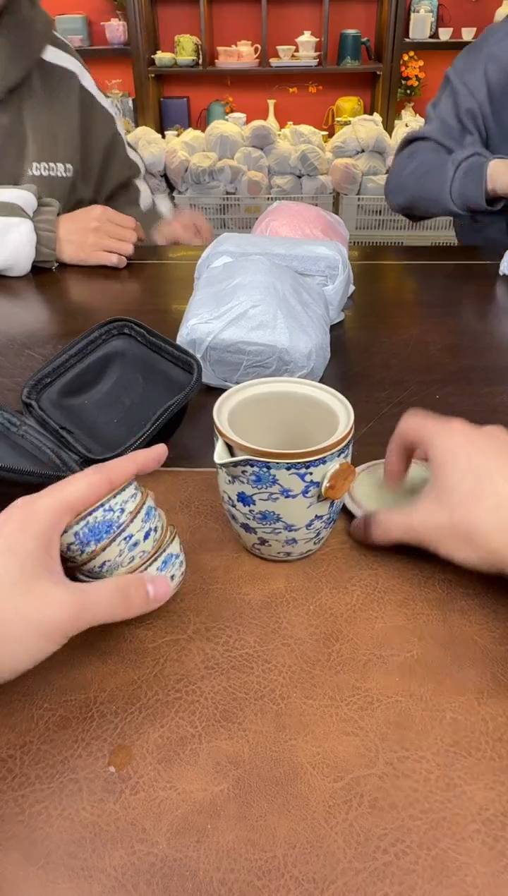 【闪购商品】缠枝莲四杯11111111111111