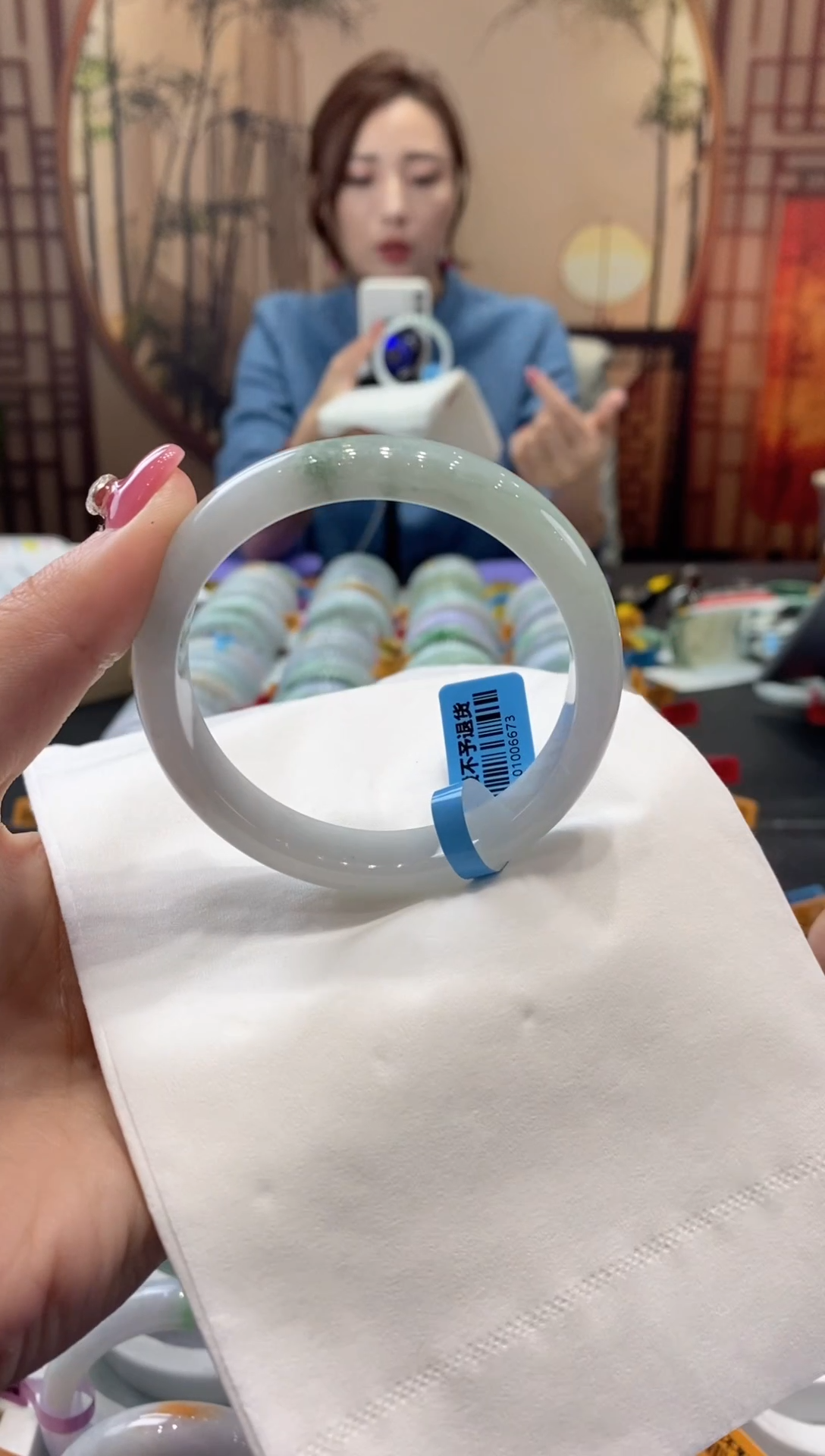 【闪购商品】翡翠手镯未镶嵌000034662