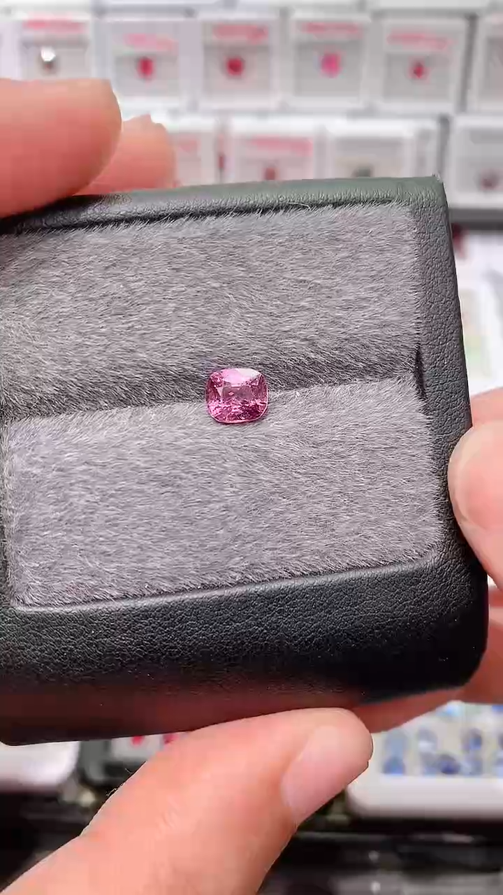 【闪购商品】尖晶石裸石未镶嵌1/1.28