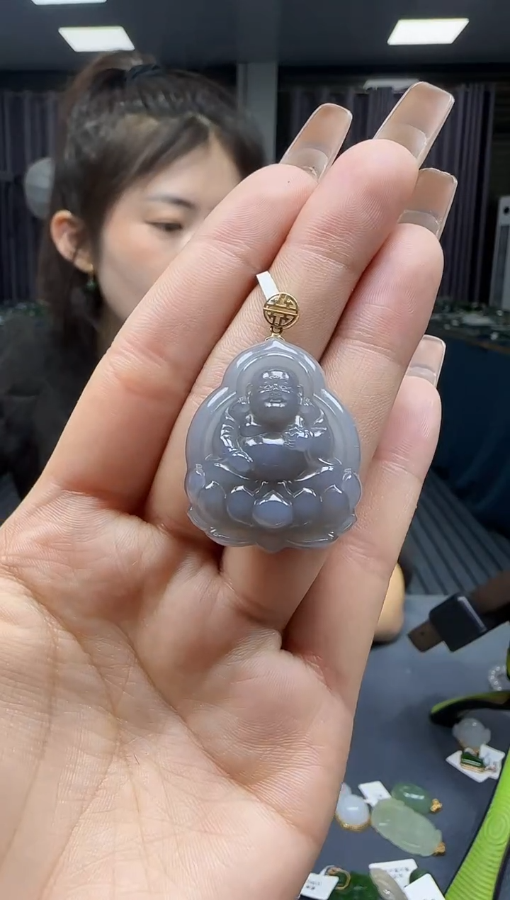 【闪购商品】和田玉挂件18K金镶嵌1